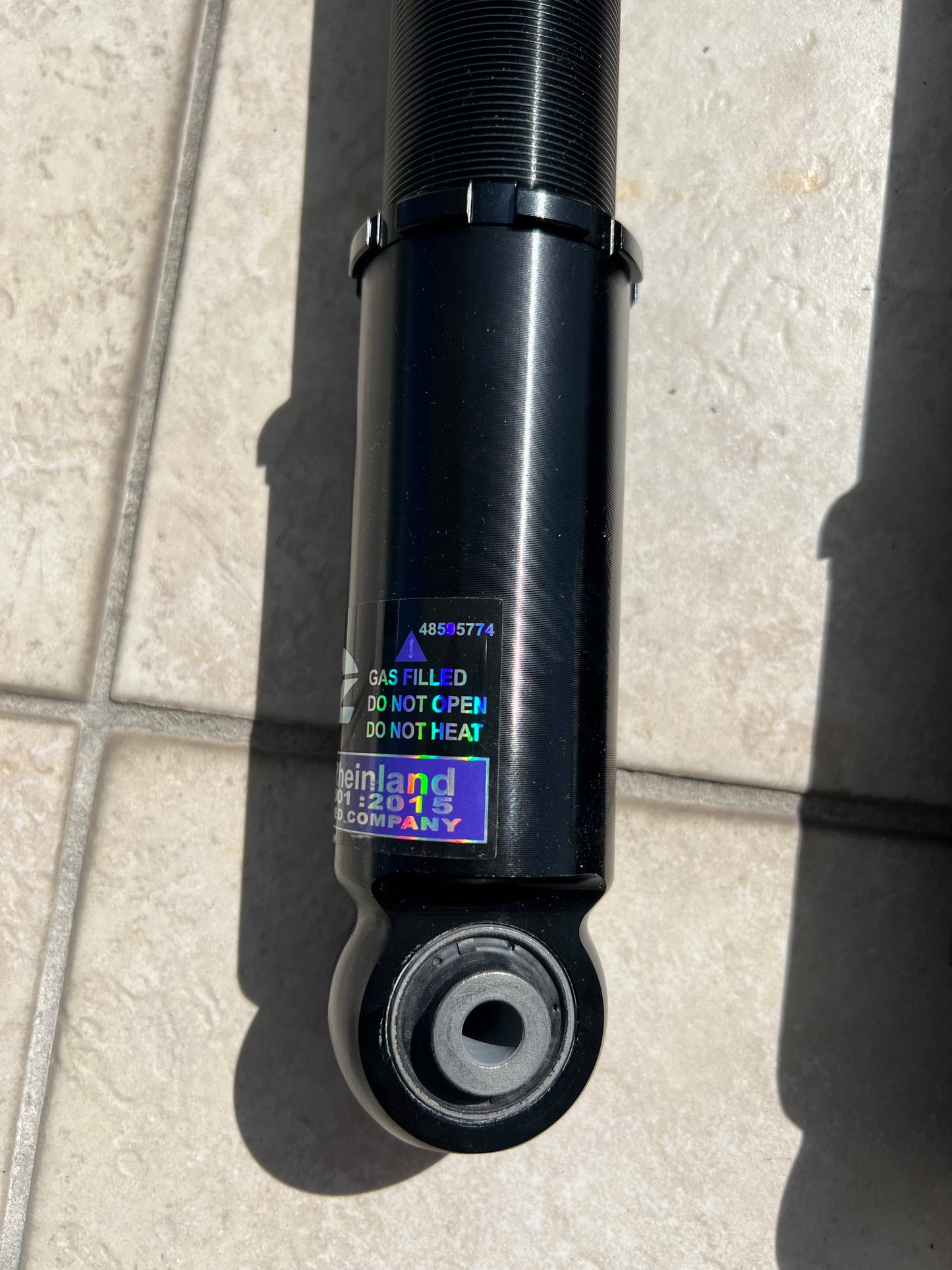 W124/190 E Rear Dampening Shocks
