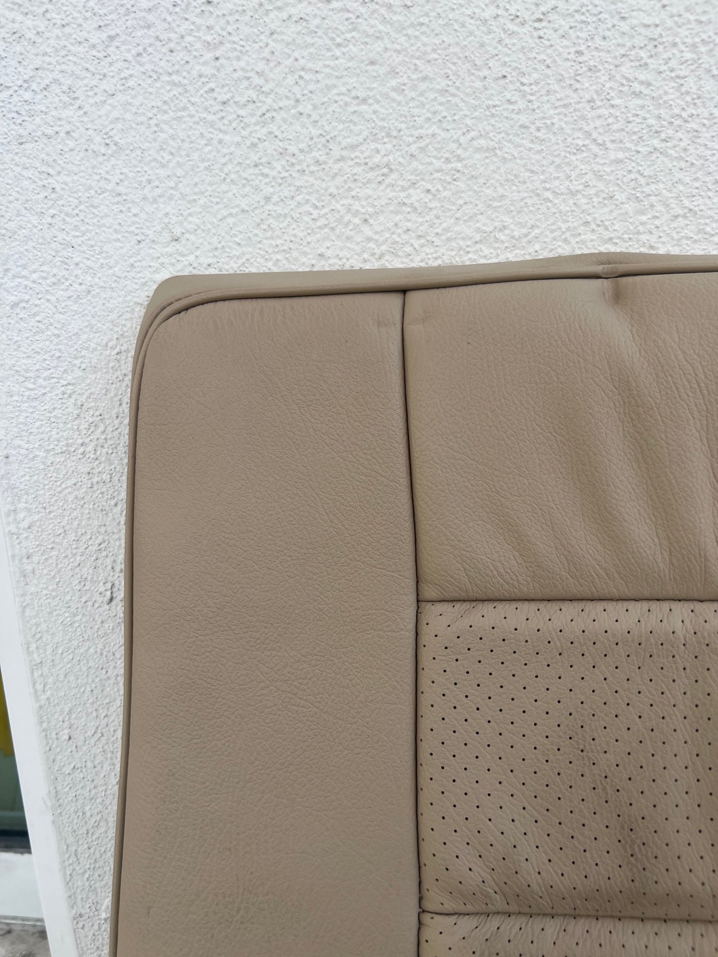 Mercedes W124 S124 87-95 Wagon 300TE,300TD,E320 Third Row Seat Rear Bench Light Tan Mushroom Leather