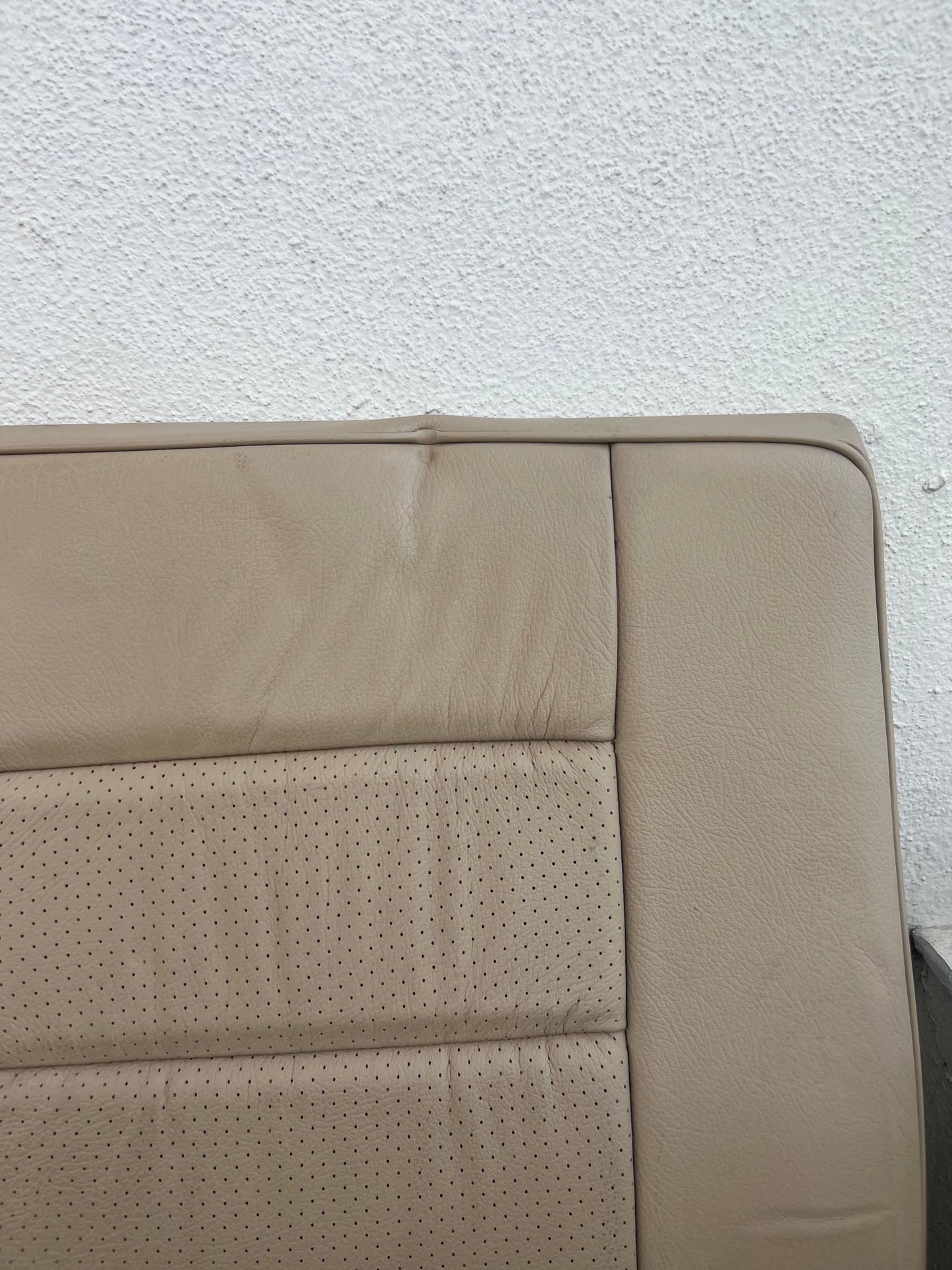 Mercedes W124 S124 87-95 Wagon 300TE,300TD,E320 Third Row Seat Rear Bench Light Tan Mushroom Leather