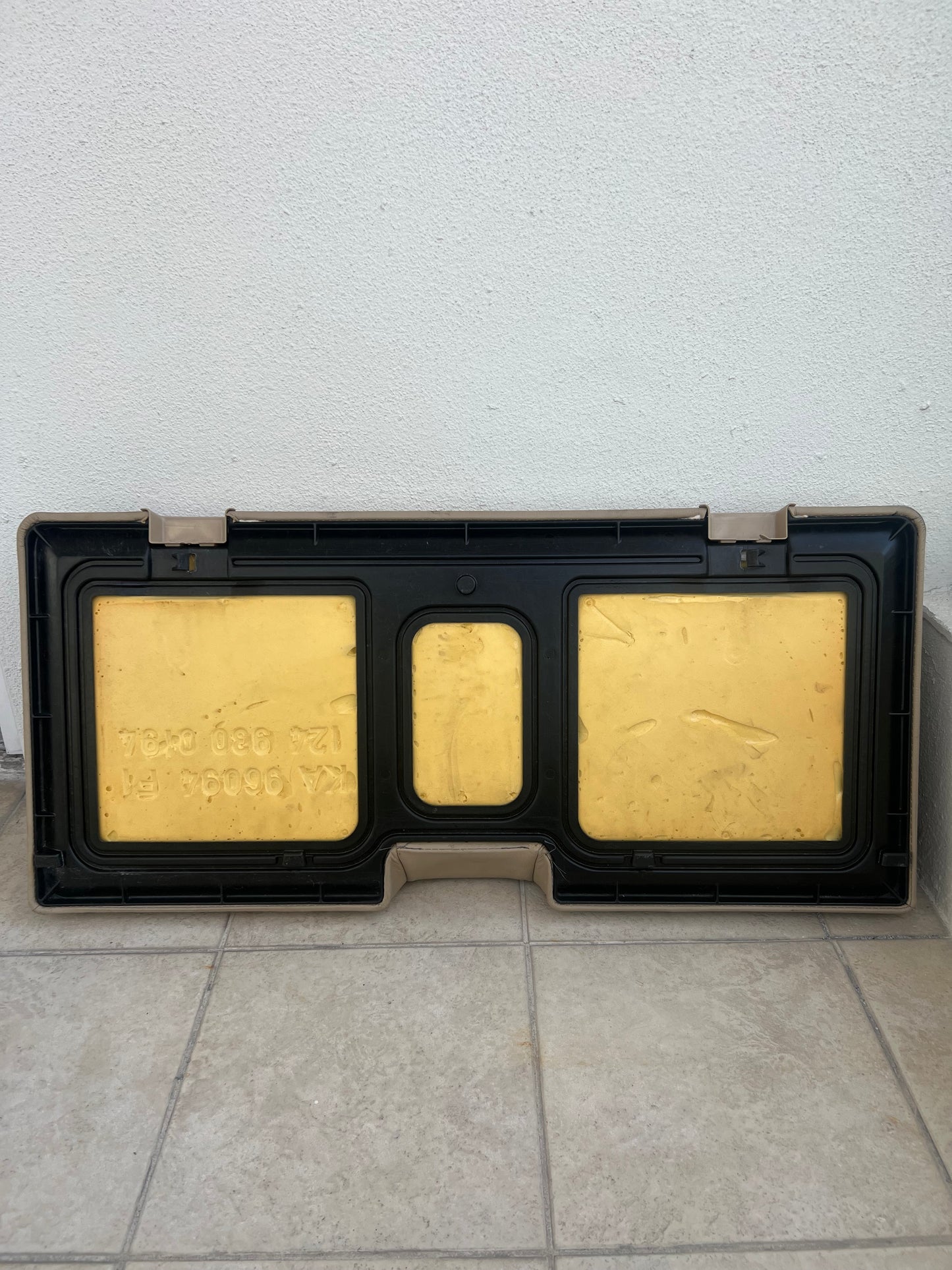 Mercedes W124 S124 87-95 Wagon 300TE,300TD,E320 Third Row Seat Rear Bench Light Tan Mushroom Leather