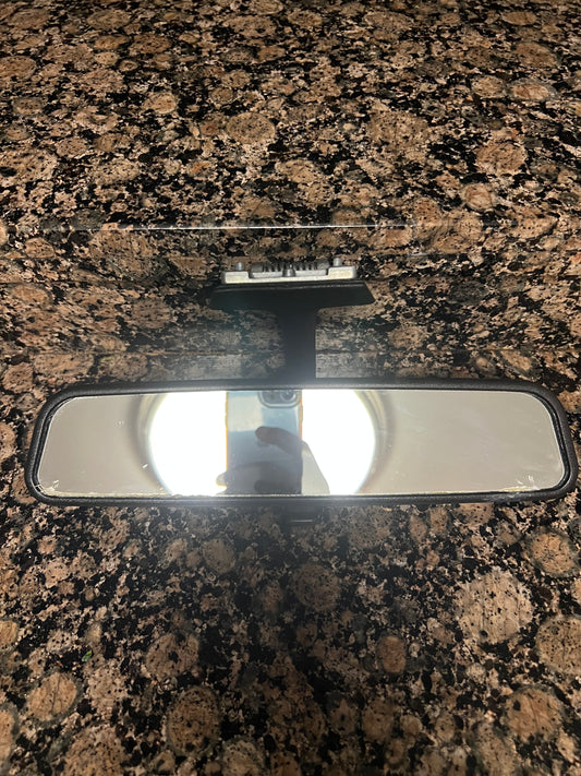 W124 Rear View Mirror